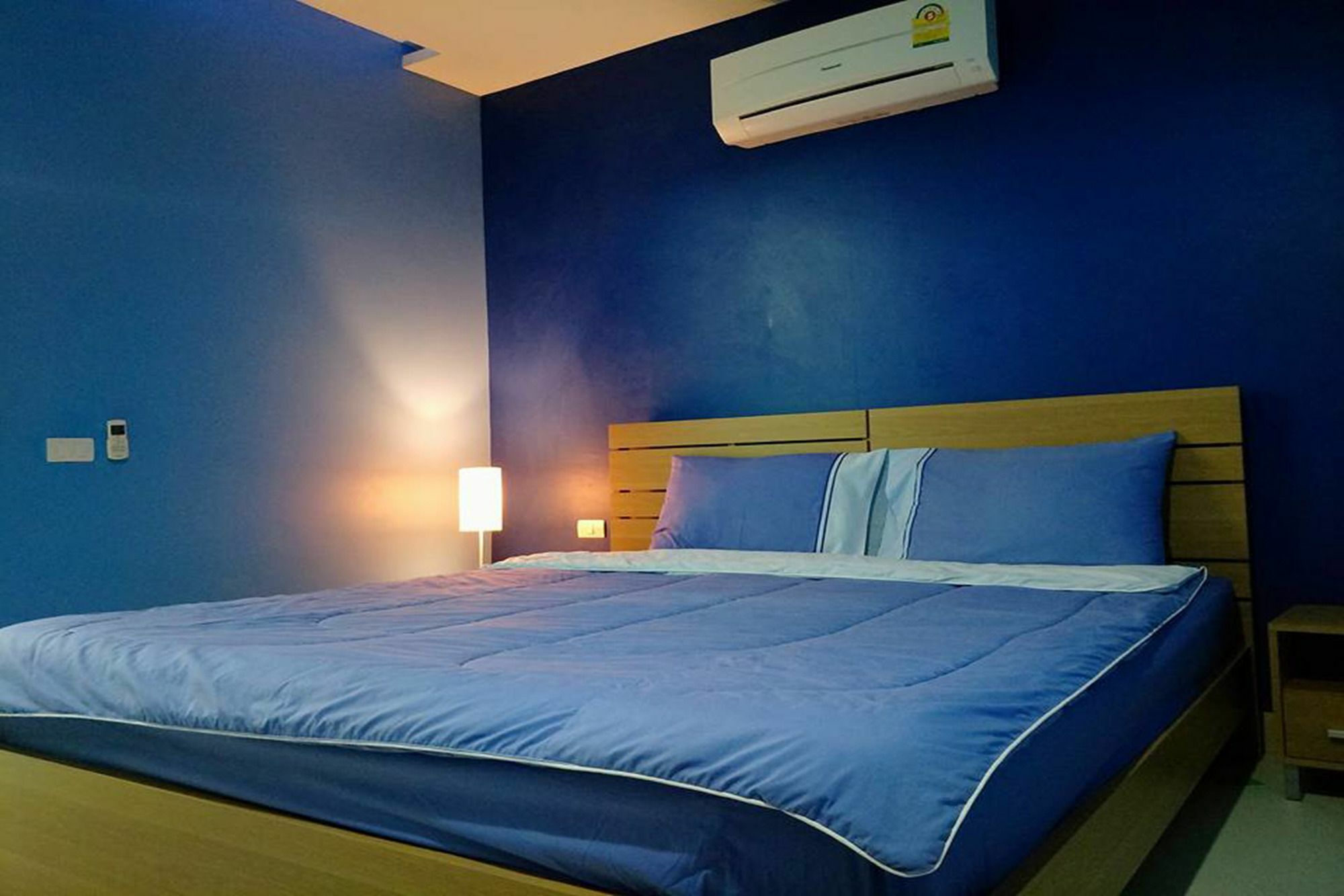 Condor Apartment Nai Harn 外观 照片