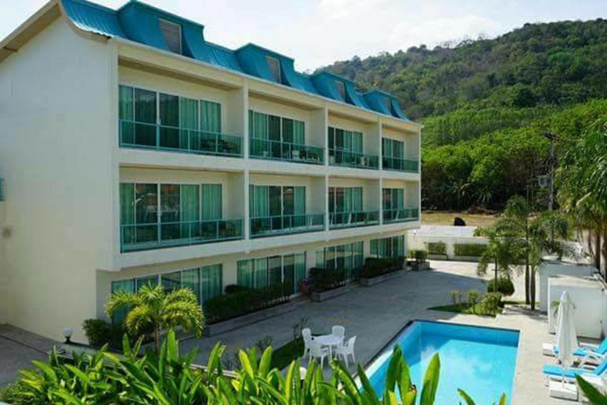 Condor Apartment Nai Harn 外观 照片